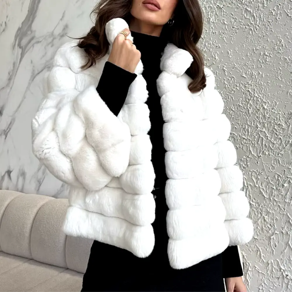 Women's Amelie Faux Fur Coat | Chic Short Boxy Jacket