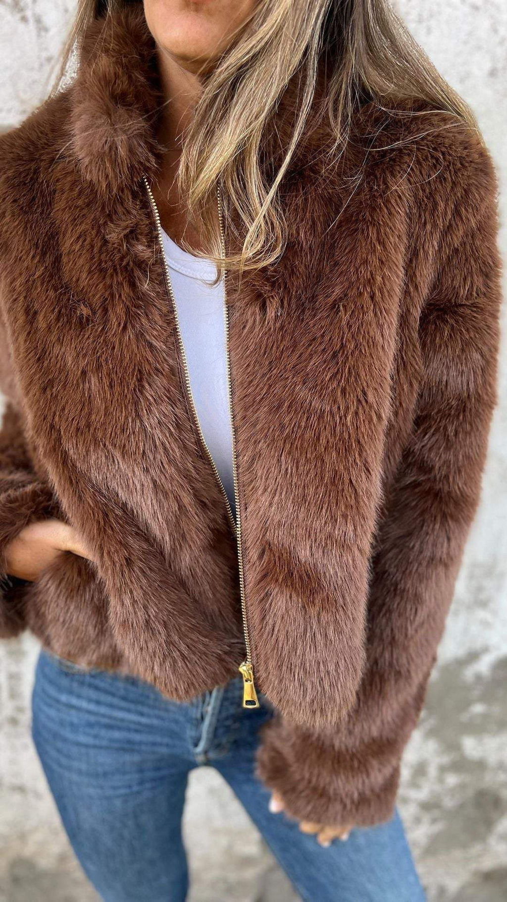 Women's Faux Fur Jacket | Luxurious Plush Coat