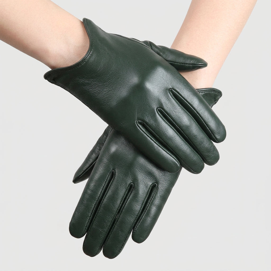 Black leather glove on a white background with WOYOUYA branding.