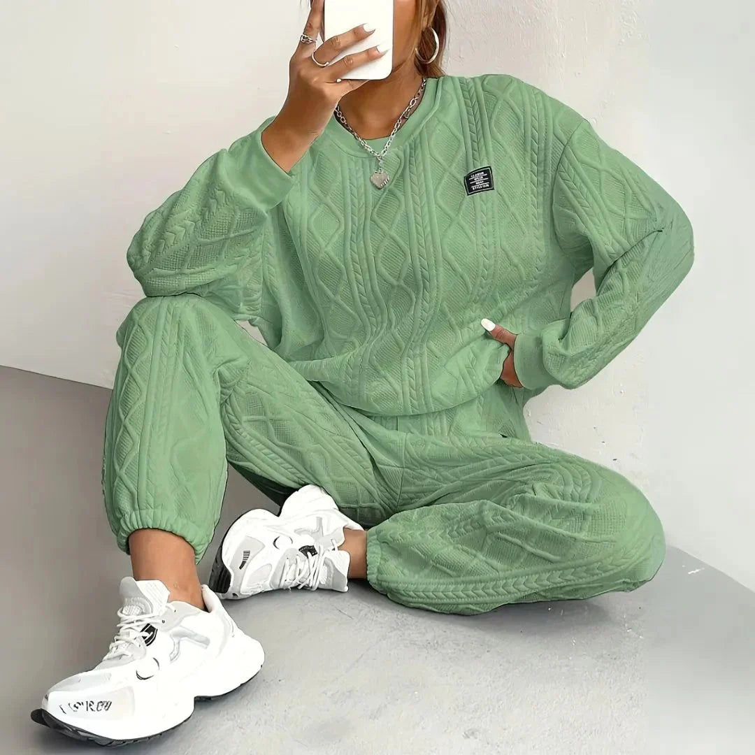Women’s Textured Cable Knit Lounge Set