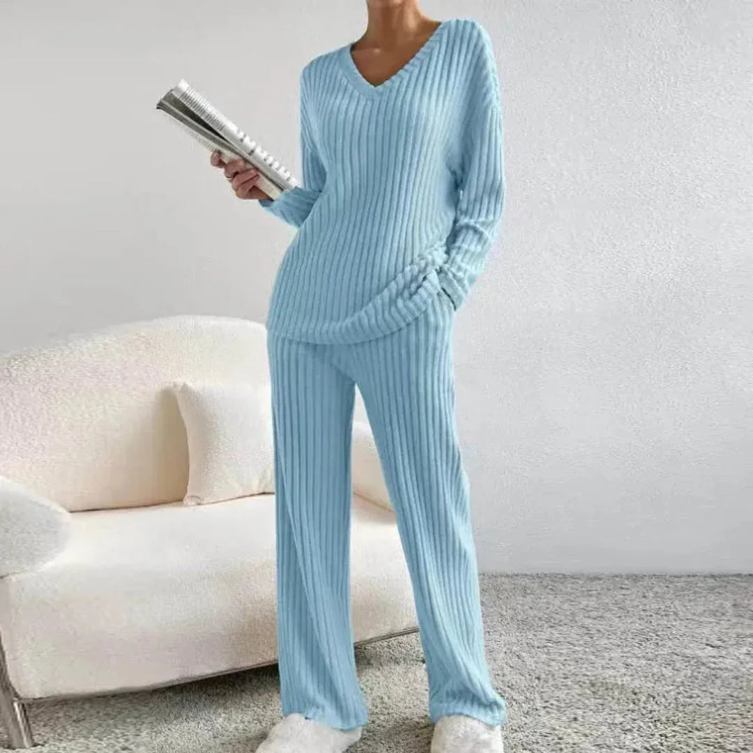 Women's V-Neck Loungewear Set | Cozy Wide-Leg Suit