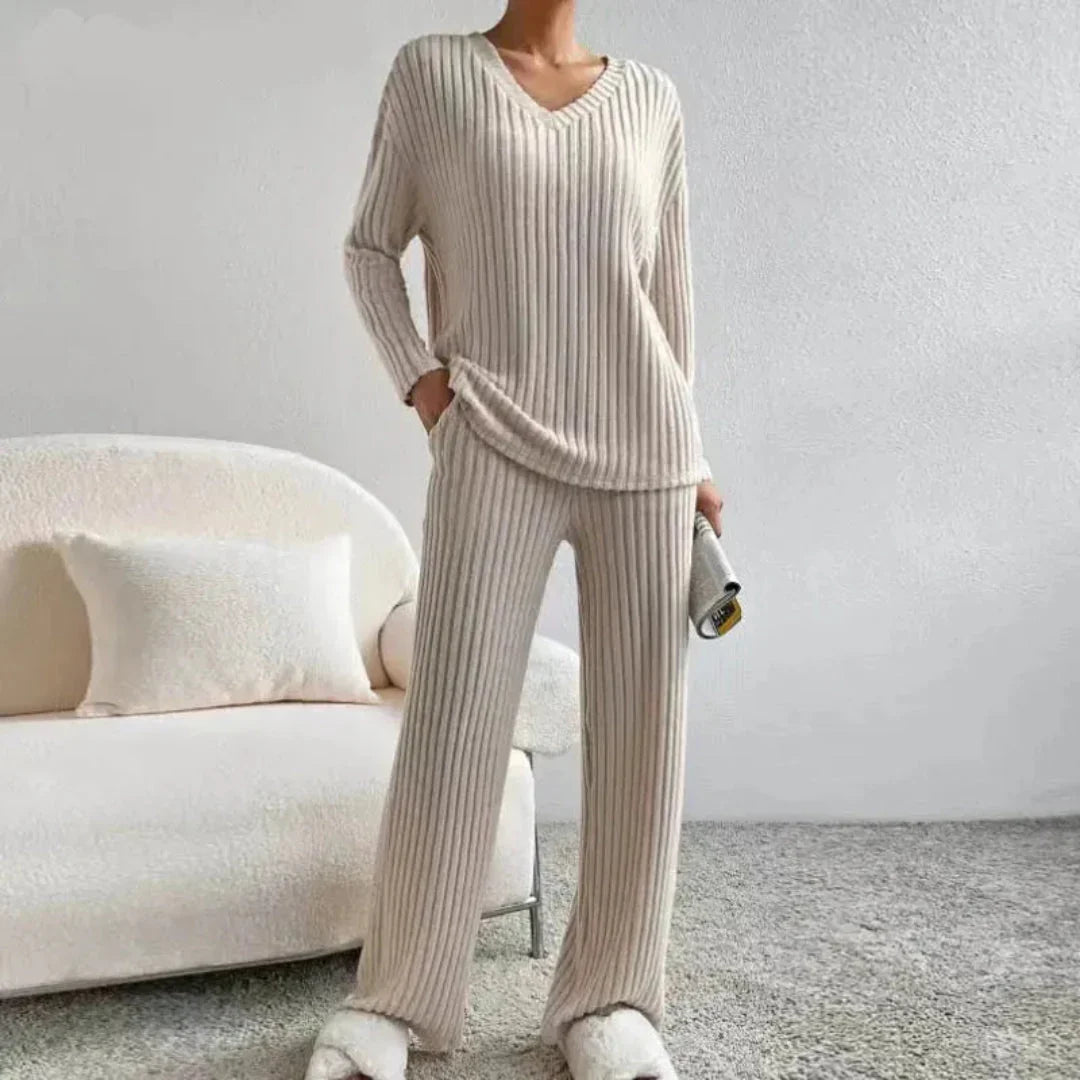 Women's V-Neck Loungewear Set | Cozy Wide-Leg Suit