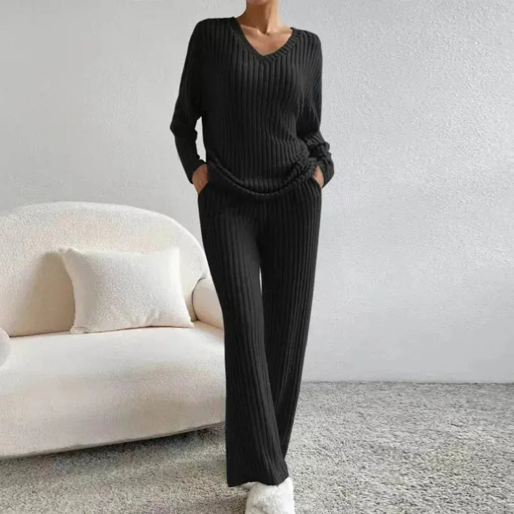 Women's V-Neck Loungewear Set | Cozy Wide-Leg Suit