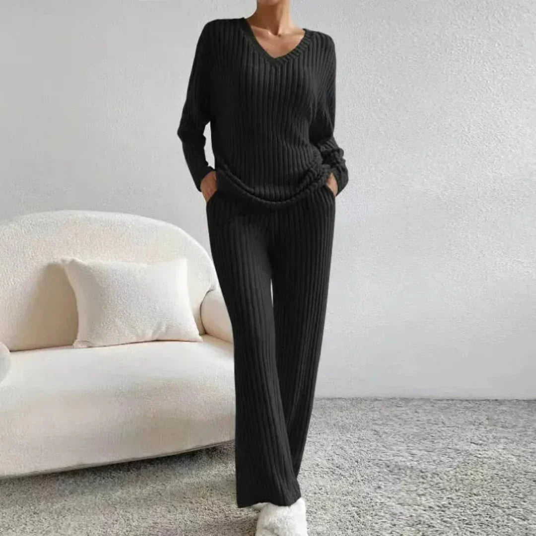 Women's V-Neck Loungewear Set | Cozy Wide-Leg Suit