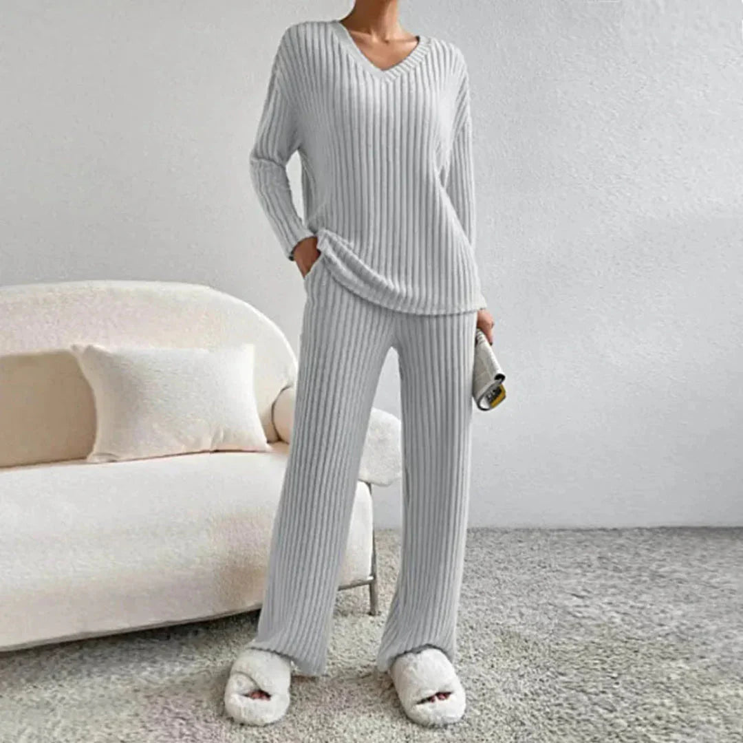 Women's V-Neck Loungewear Set | Cozy Wide-Leg Suit