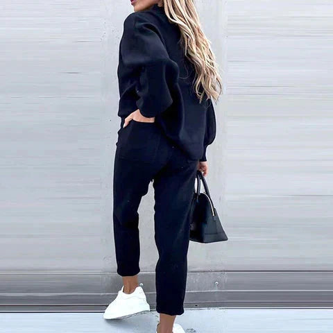Women's Oversized Sweatshirt & Jogger Set | Cozy Loungewear